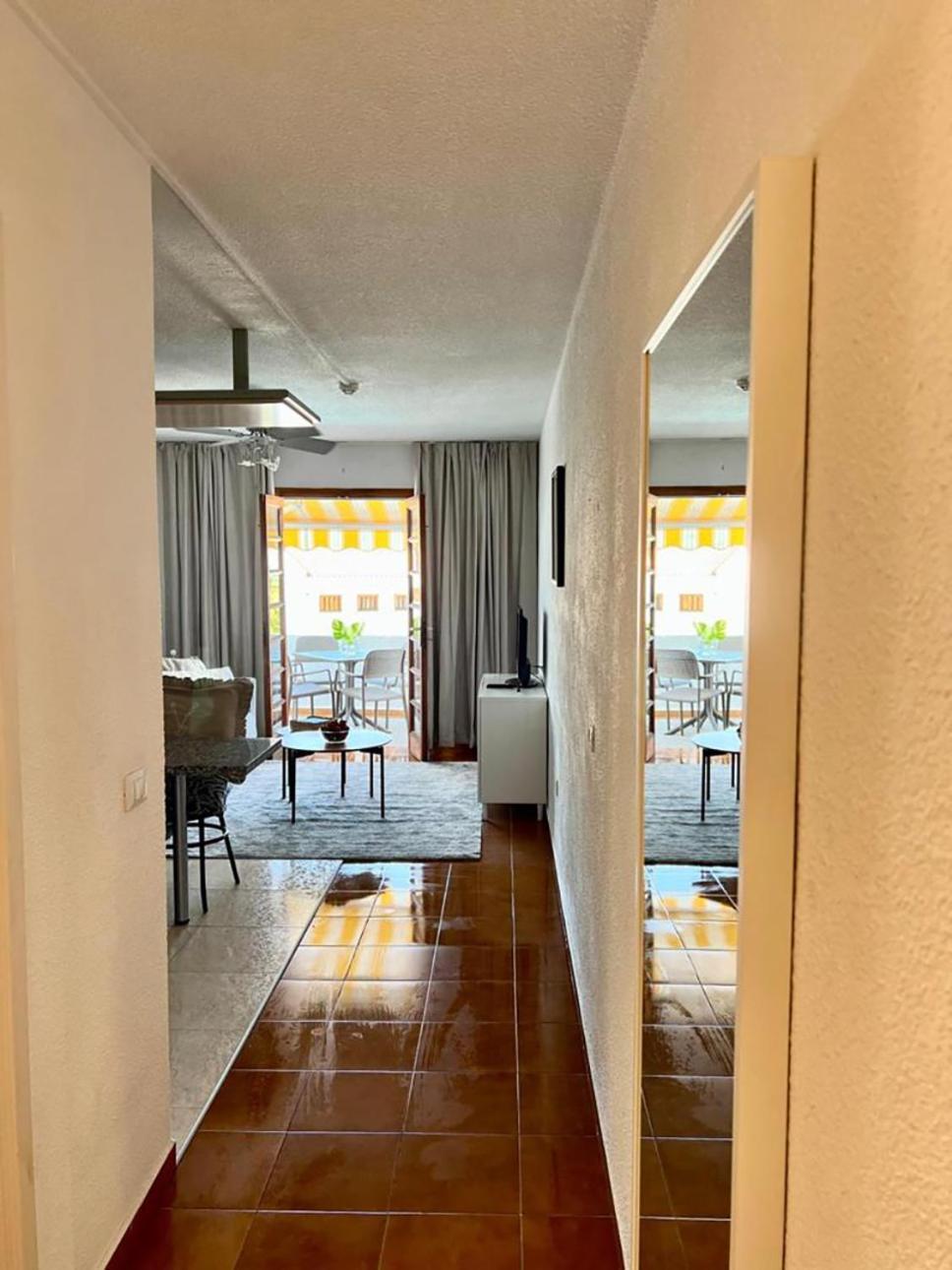 Coconut Apartament In Garden City Playa Feñabe Екстериор снимка