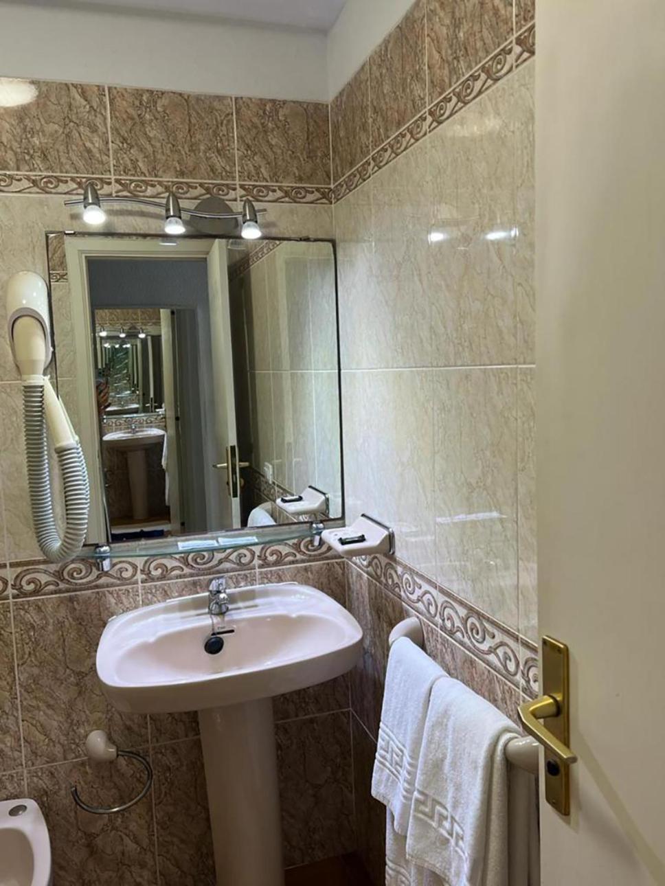 Coconut Apartament In Garden City Playa Feñabe Екстериор снимка