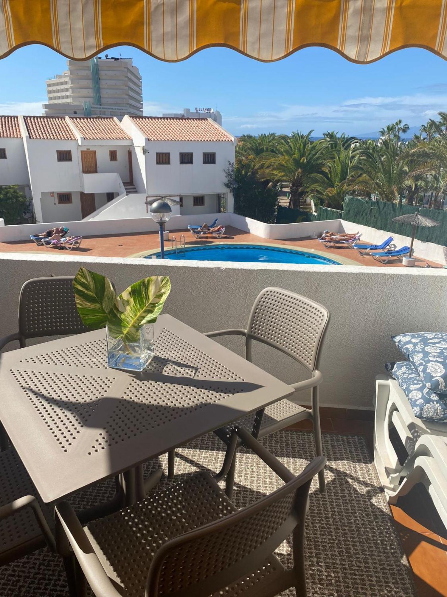 Coconut Apartament In Garden City Playa Feñabe Екстериор снимка