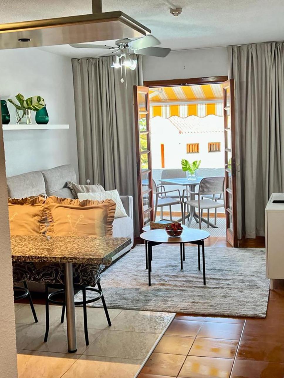 Coconut Apartament In Garden City Playa Feñabe Екстериор снимка