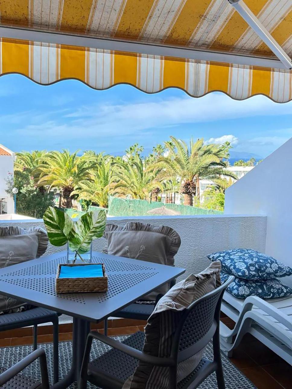 Coconut Apartament In Garden City Playa Feñabe Екстериор снимка